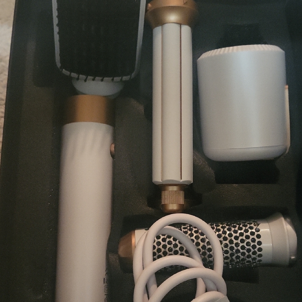 White and Gold Hair Styling Set